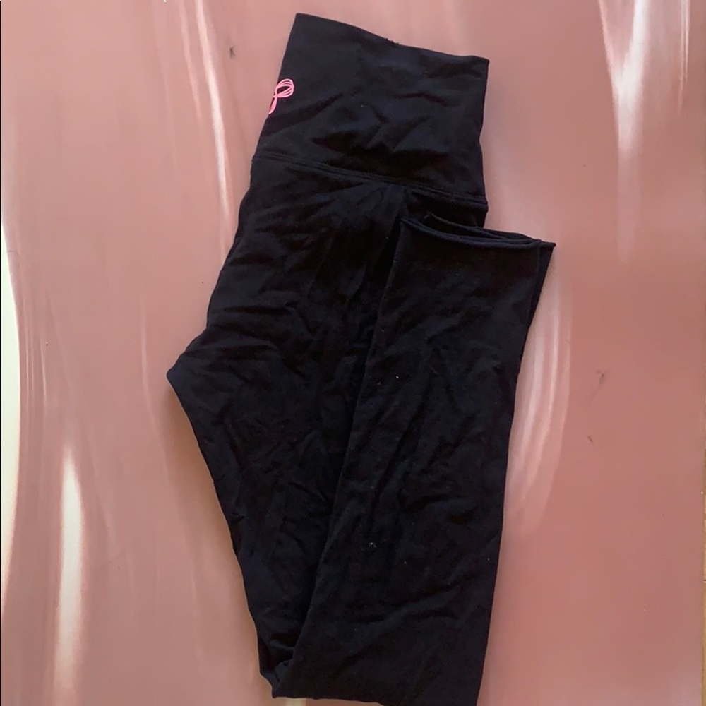 Aritzia Tna Black leggings